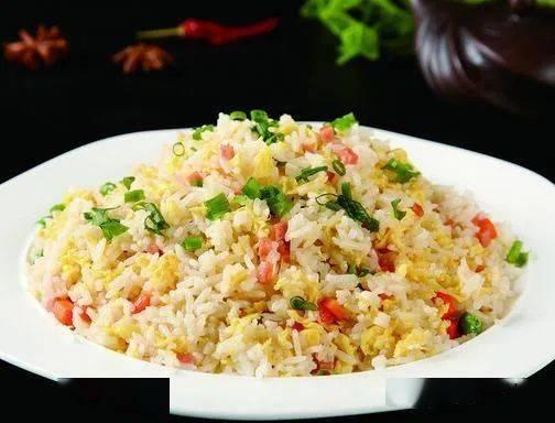 娱乐吃瓜君炒饭,揭秘娱乐圈那些鲜为人知的幕后故事