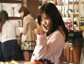 娱乐吃瓜酱32岁,揭秘娱乐圈那些不为人知的幕后故事