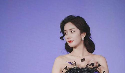 吃瓜娱乐圈杨幂,娱乐圈的瓜田女王，揭秘明星背后的故事