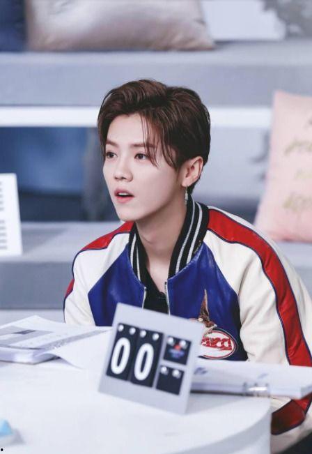 娱乐圈吃瓜猛料鹿晗是谁